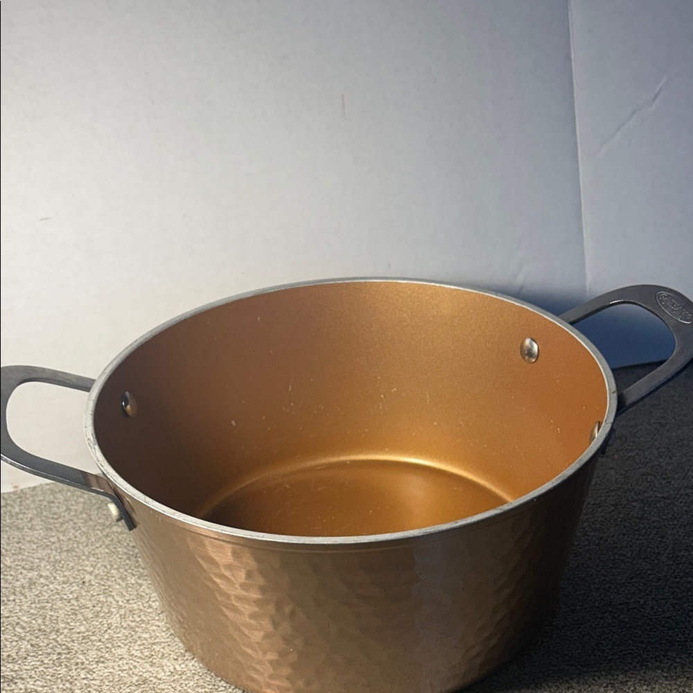 Copper-Tone Two-Handle Stock Pot — Non-Branded 10 inch